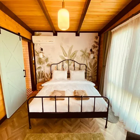Hotel Panorama *